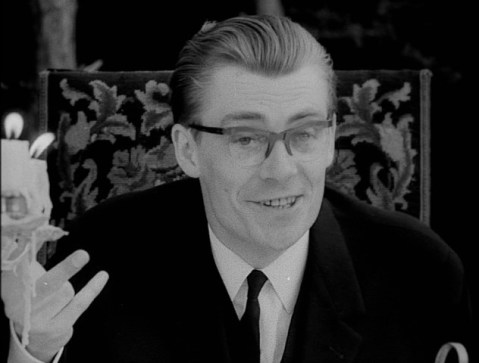 The Pacifier delivers a speech to inspire the guests to hunt down his friend.